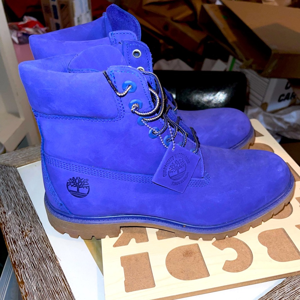 Timberland boot, Size 10, burple color, Worn once